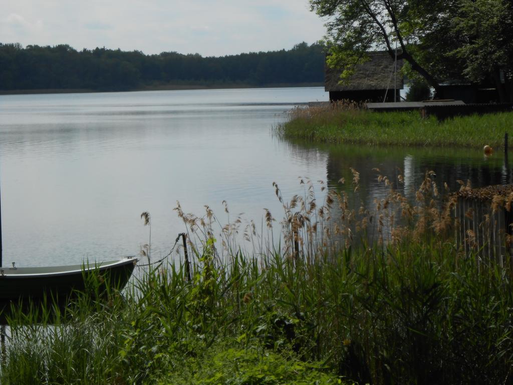 Zimmer Und Apartment Rosi Krakow am See Cameră foto